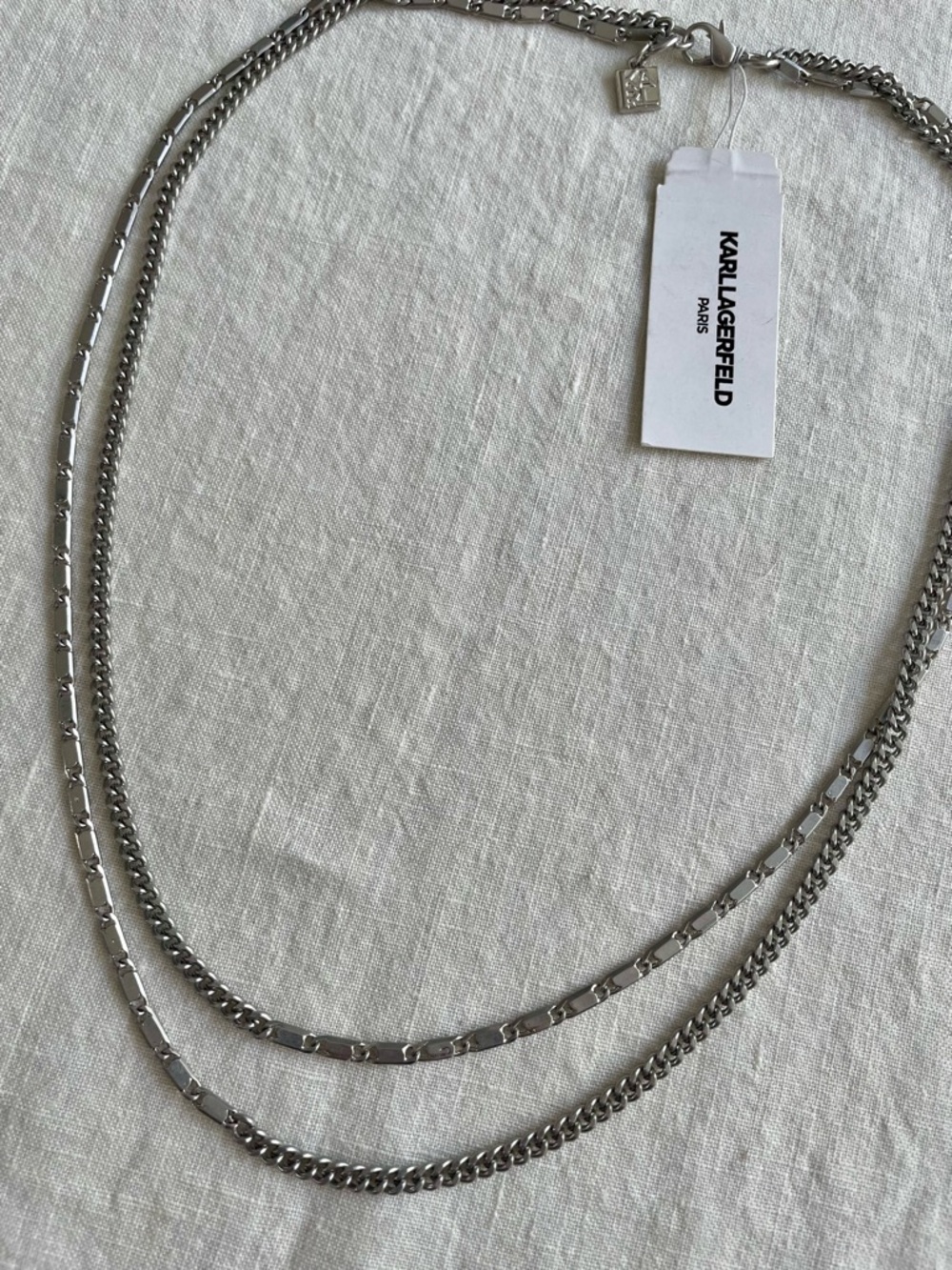 New Karl Lagerfeld Silver-Tone Layered Chain Necklace 22”